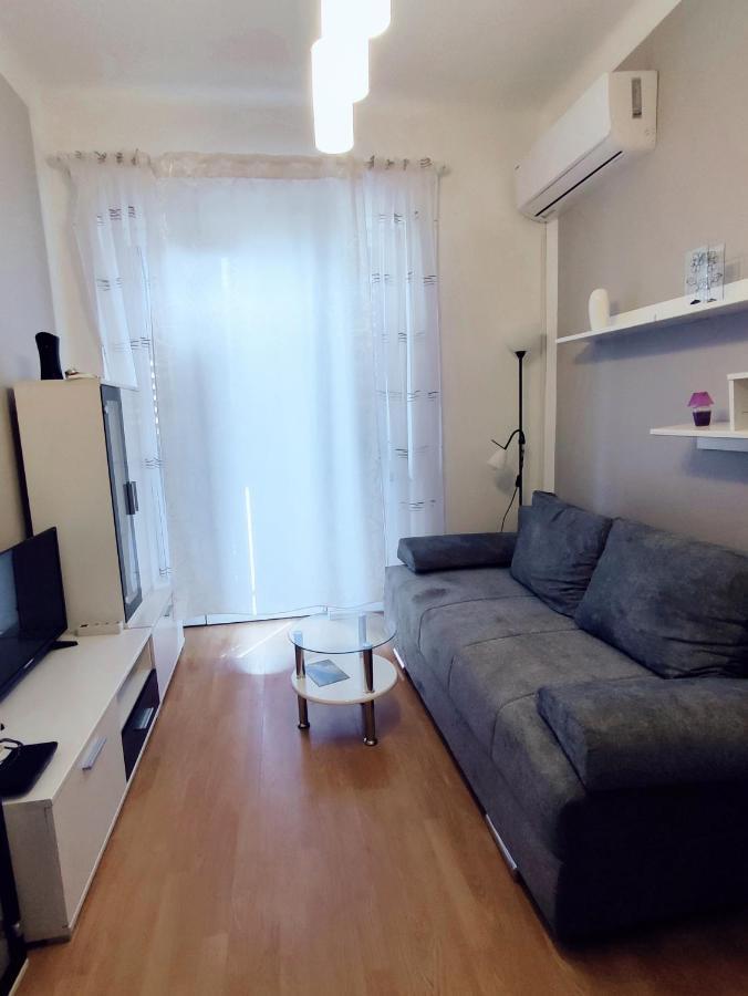 Fami Superior One Bedroom Apartment Fiume Esterno foto