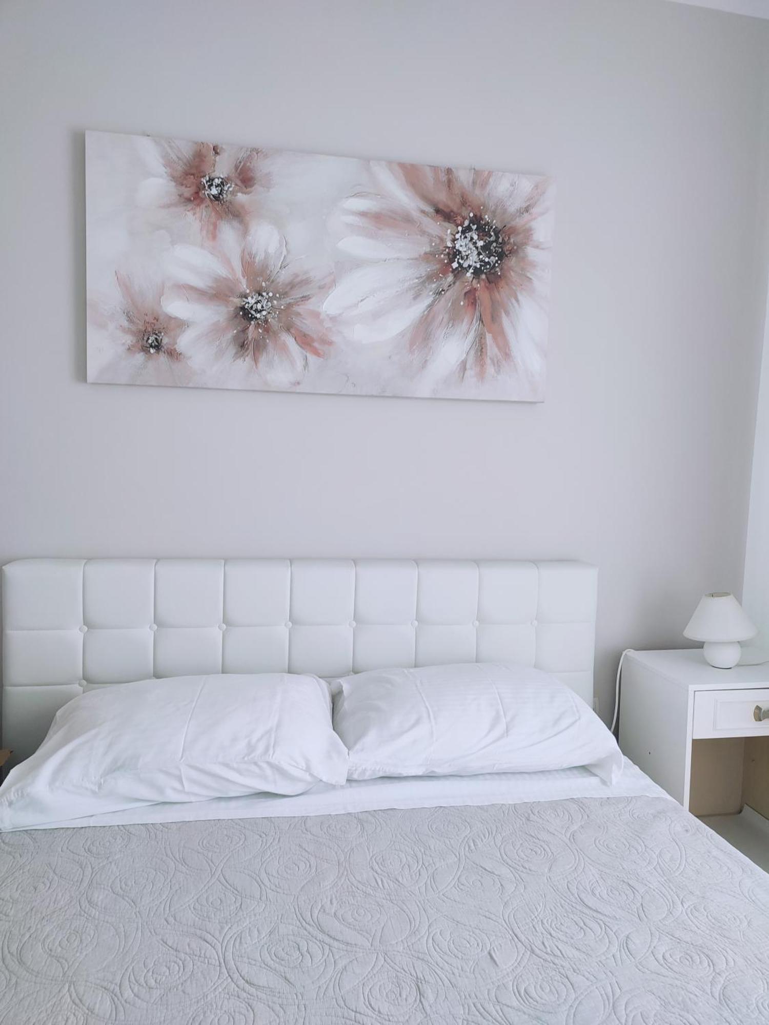 Fami Superior One Bedroom Apartment Fiume Esterno foto