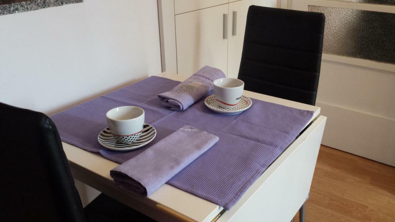 Fami Superior One Bedroom Apartment Fiume Esterno foto